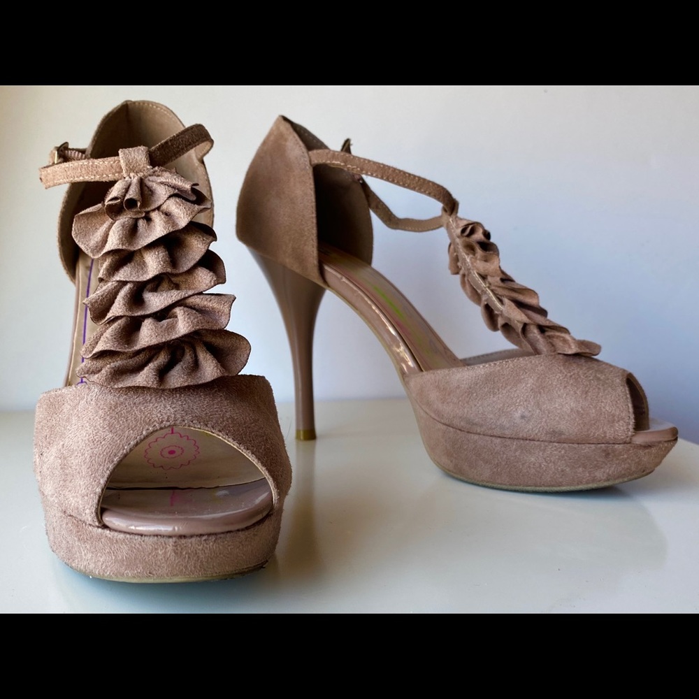 Olsenboye Taupe Faux Suede Ruffle Heels